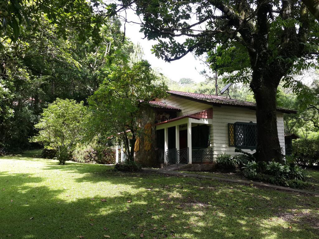 Los Llanitos Park Eden Bed & Breakfast الغرفة الصورة